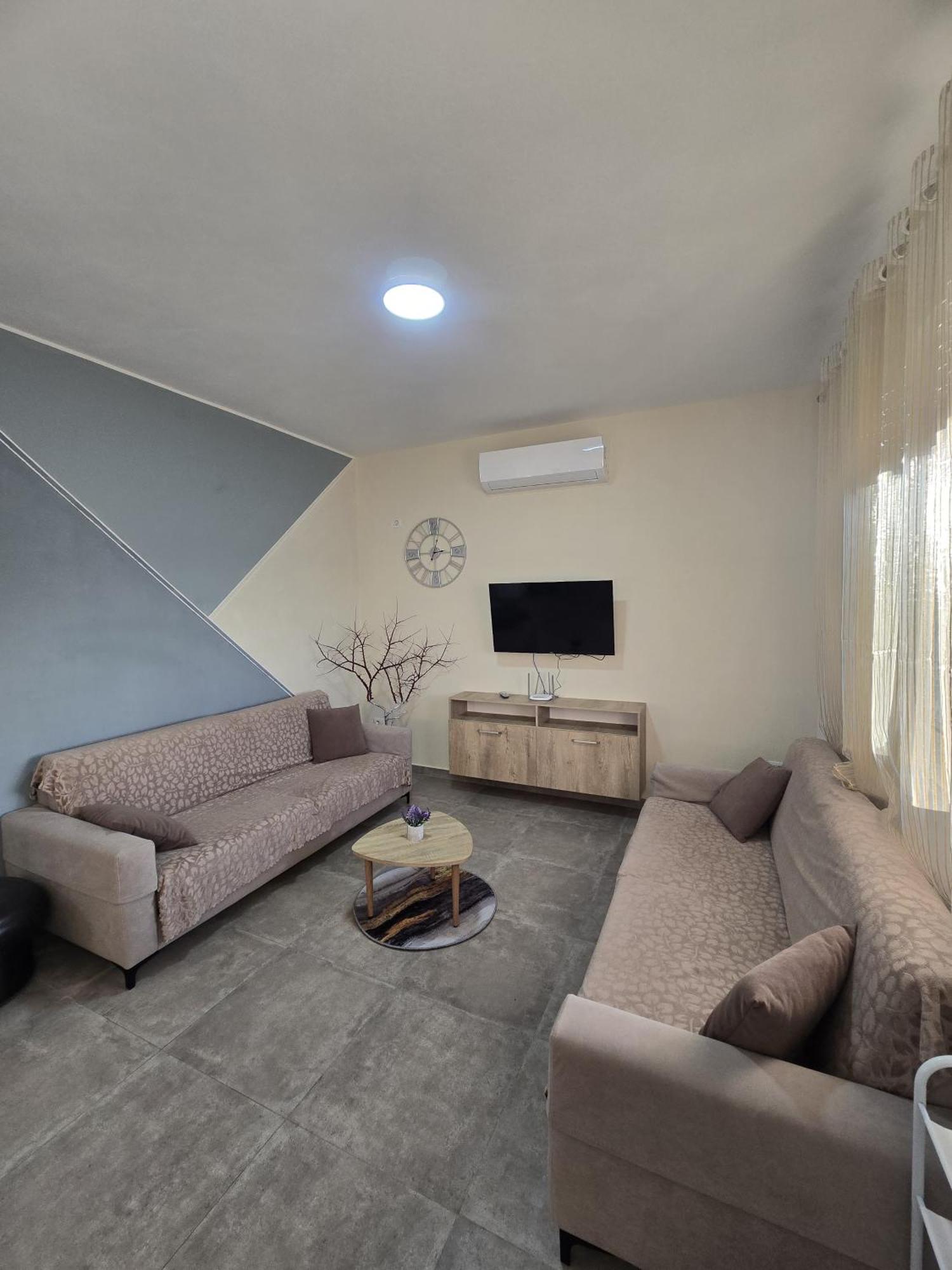 Villa Rei Baks-Rrjoll ภายนอก รูปภาพ